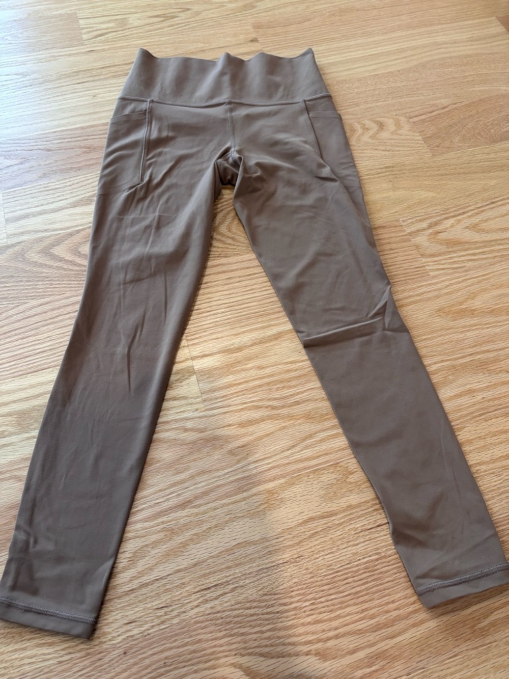 Athleta salutation stash pyrite ( Brown ) High-Rise Leggings with Side Pockets